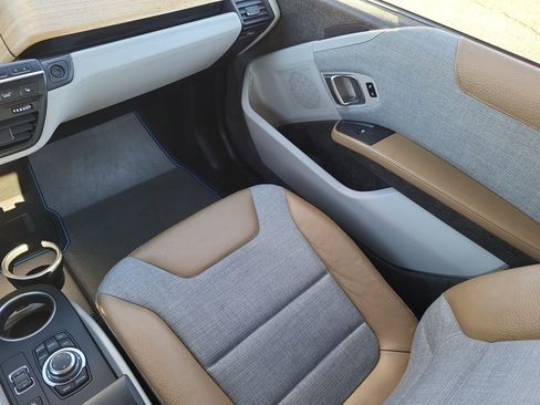 Used 2015 BMW i3 w/ Range Extender image 11