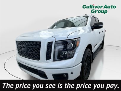 Used 2019 Nissan Titan SV w/ SV Convenience Package