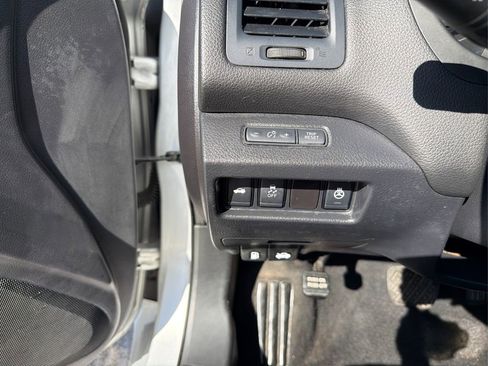 Used 2017 Nissan Altima 2.5 SL image 18