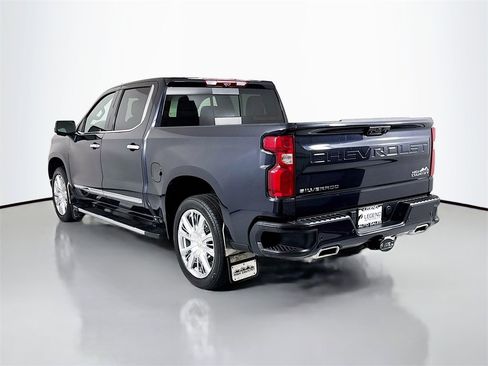Used 2023 Chevrolet Silverado 1500 High Country w/ High Country Premium Package image 8