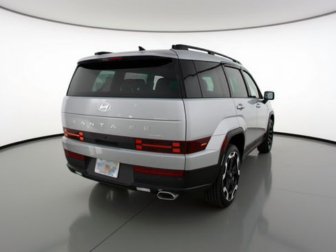 Used 2025 Hyundai Santa Fe SEL image 9
