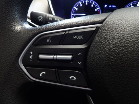 Used 2020 Hyundai Santa Fe SE AWD/4WD image 28
