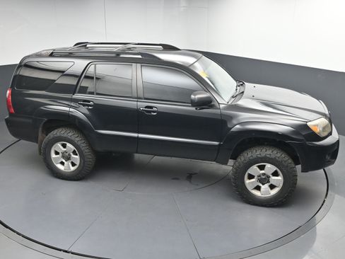 Used 2007 Toyota 4Runner SR5 AWD/4WD image 31