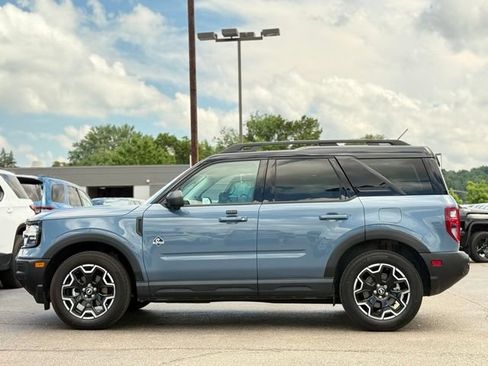 Used 2025 Ford Bronco Sport Outer Banks w/ Outer Banks Tech Package+ AWD/4WD image 41