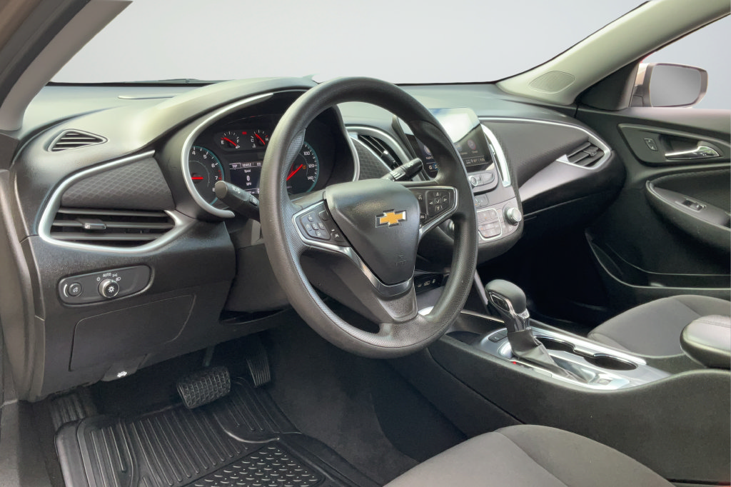 Certified 2024 Chevrolet Malibu LT FWD image 24