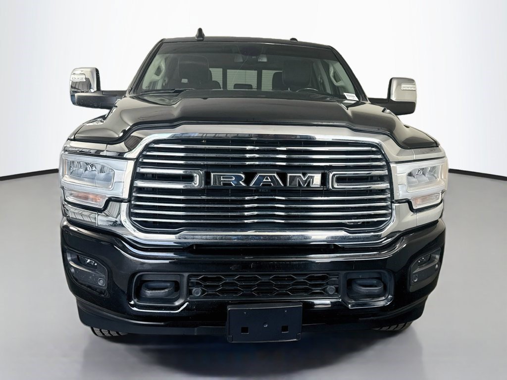 Used 2024 RAM 2500 Laramie AWD/4WD image 2