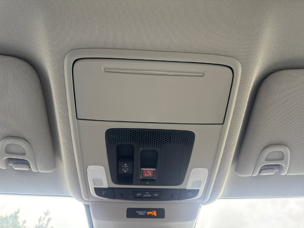 Certified 2023 Honda Accord EX image 28