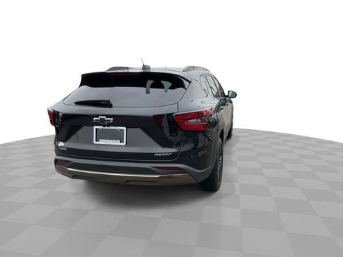 Used 2025 Chevrolet Trax ACTIV w/ Driver Confidence Package FWD image 7