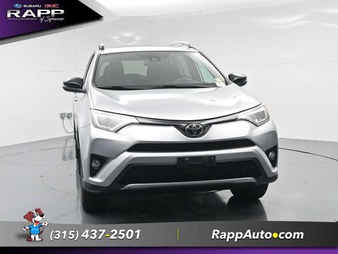 Used 2017 Toyota RAV4 SE AWD/4WD image 3