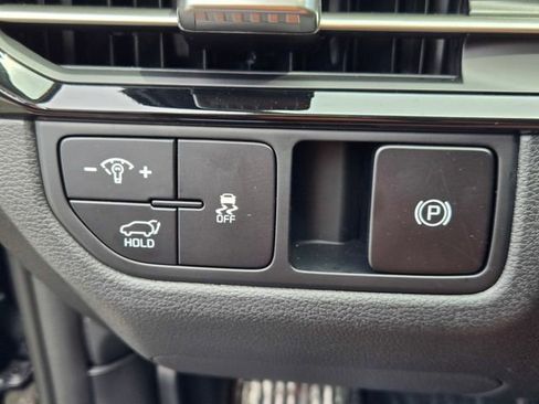 New 2026 Kia Sportage EX FWD image 14