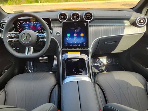 New 2025 Mercedes-Benz GLC 300 GLC 300 image 6