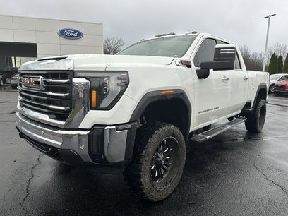 Used 2024 GMC Sierra 3500 SLT w/ SLT Premium Package