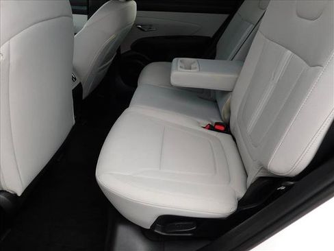 Used 2025 Hyundai Tucson SEL FWD image 25