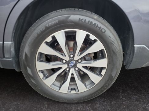 Used 2016 Subaru Outback 3.6R Limited image 29