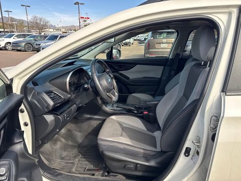 Used 2021 Subaru Crosstrek 2.0i Premium w/ Moonroof Package image 25