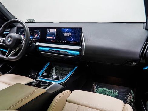 Used 2025 BMW X3 xDrive30i w/ Premium Package image 18