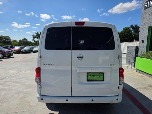 Used 2017 Nissan NV200 SV w/ Technology Package FWD image 14
