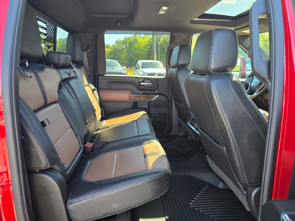 Used 2022 Chevrolet Silverado 2500 High Country AWD/4WD image 14