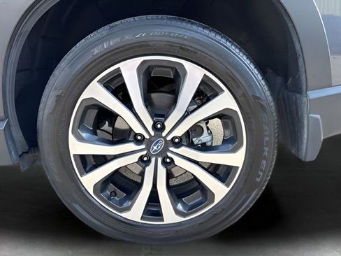 Used 2023 Subaru Forester Limited AWD/4WD image 9