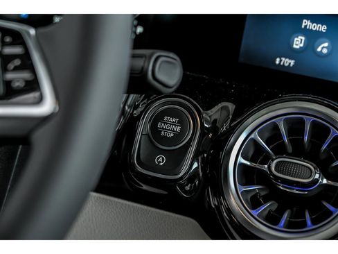 New 2026 Mercedes-Benz GLA 250 4MATIC image 15