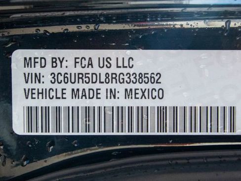 Used 2024 RAM 2500 Big Horn image 33