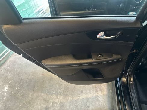 Used 2023 Kia Forte GT-Line w/ GT-Line Premium Package FWD image 27