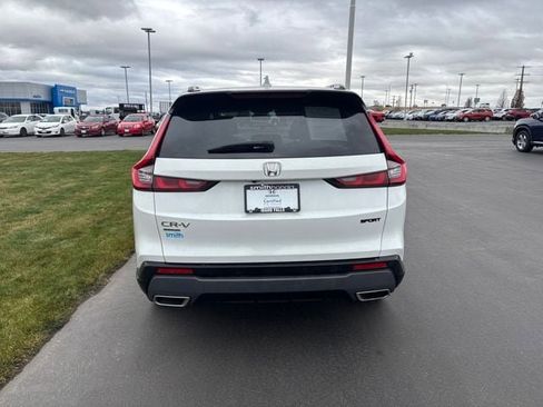 Used 2023 Honda CR-V Sport image 4