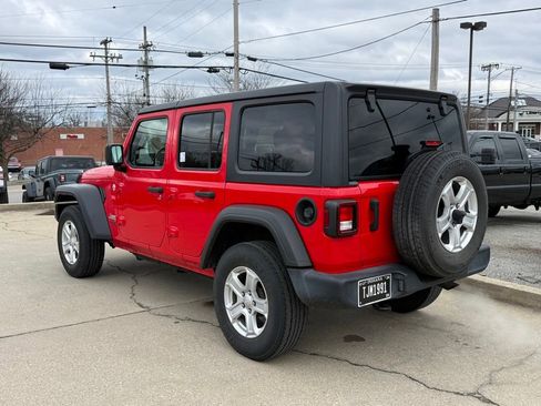 Used 2021 Jeep Wrangler Unlimited Sport AWD/4WD image 8