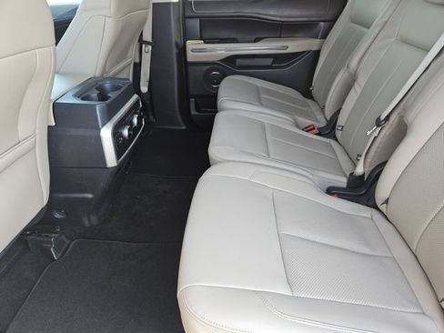 Used 2023 Ford Expedition Max XLT AWD/4WD image 31