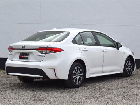 Used 2021 Toyota Corolla LE FWD image 5