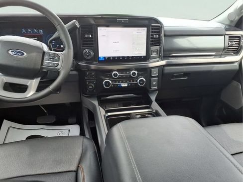 Used 2026 Ford F250 Lariat w/ Lariat Premium Package AWD/4WD image 10