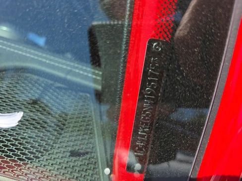 Used 2022 Jeep Wrangler Unlimited Sahara w/ Cold Weather Group image 29