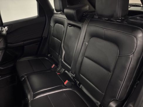 Used 2022 Ford Escape SEL image 26