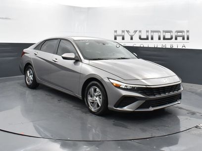 Used 2024 Hyundai Elantra SE
