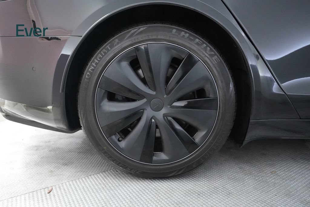 Used 2023 Tesla Model S AWD/4WD image 22