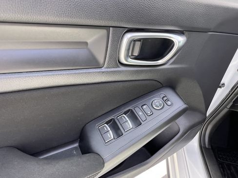 Used 2022 Honda Civic Sport image 22