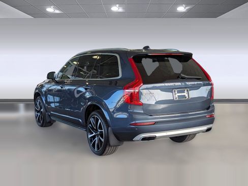 Used 2021 Volvo XC90 T6 Momentum w/ Advanced Package image 3