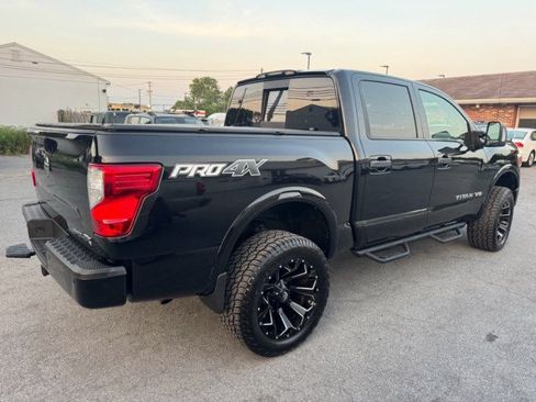 Used 2018 Nissan Titan PRO-4X w/ Pro-4x Convenience Package AWD/4WD image 5