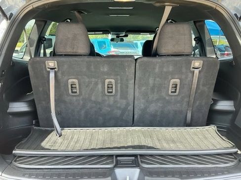 Certified 2022 Honda Pilot Sport image 5
