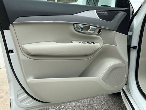Certified 2023 Volvo XC90 B5 Core w/ Protection Package Premier AWD/4WD image 22