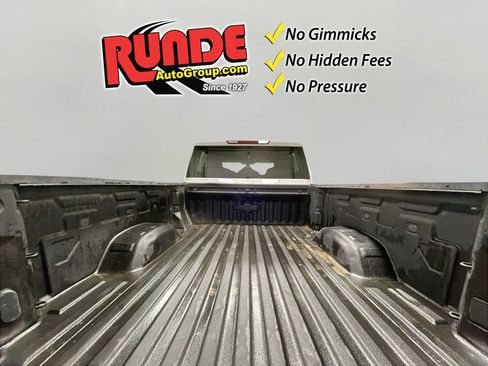 Used 2023 Chevrolet Silverado 2500 LT w/ Convenience Package image 16