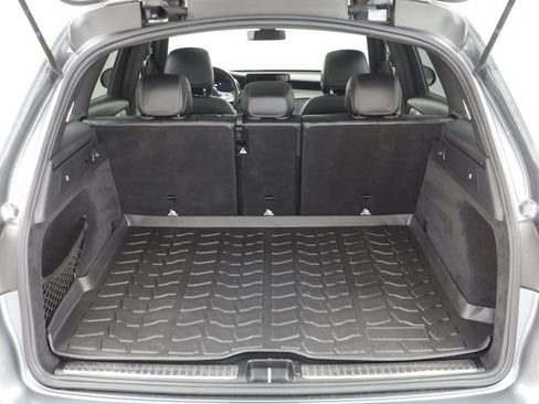 Used 2021 Mercedes-Benz GLC 300 w/ AMG Line image 18