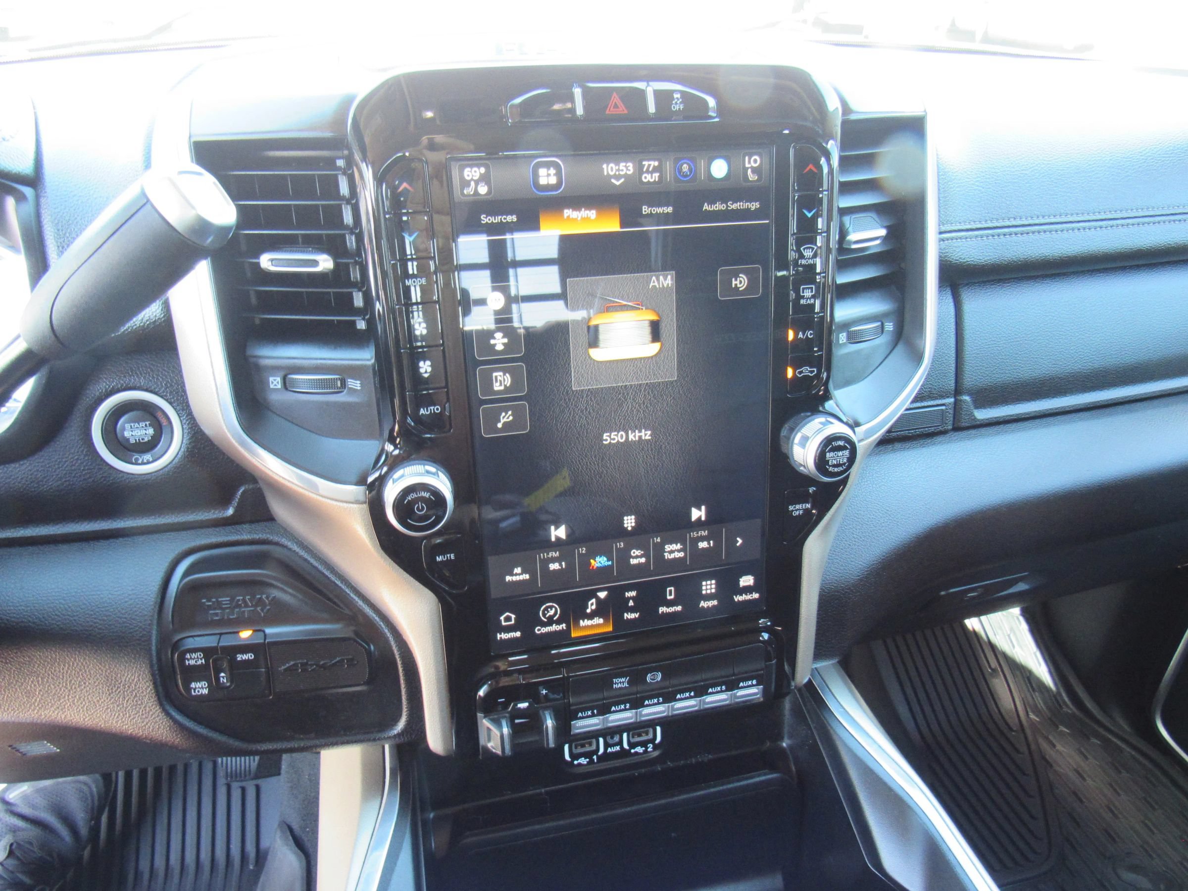 Used 2022 RAM 3500 Laramie AWD/4WD image 13