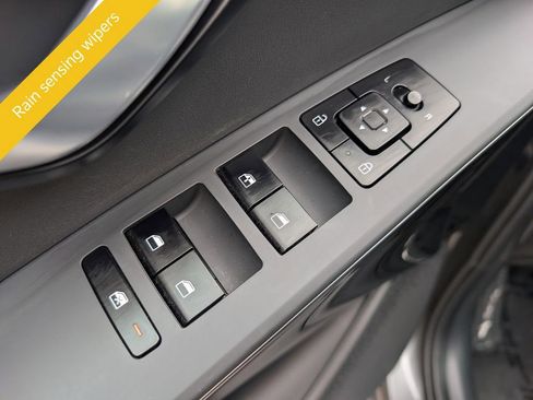 Certified 2024 Kia Niro Wind w/ Wind Preserve Package image 19