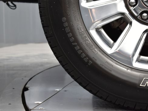 Used 2019 Ford F250 Platinum w/ Platinum Ultimate Package image 46