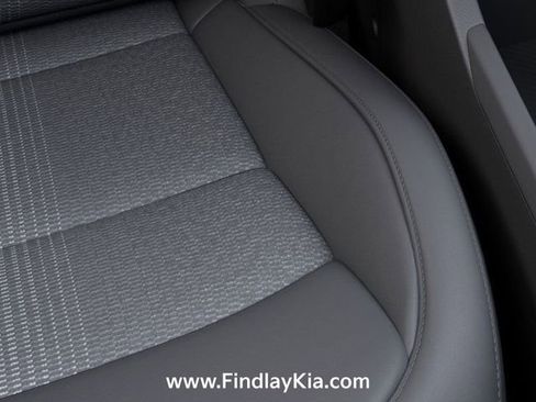 New 2026 Kia Niro Wind FWD image 43