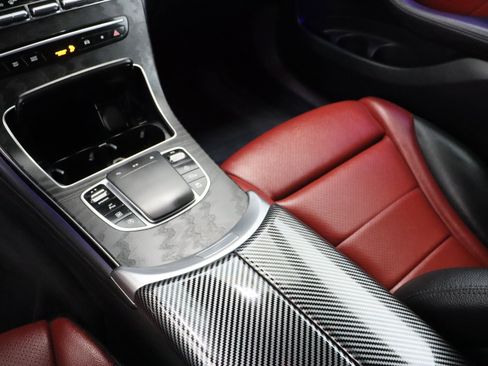 Used 2022 Mercedes-Benz GLC 300 4MATIC Coupe image 17