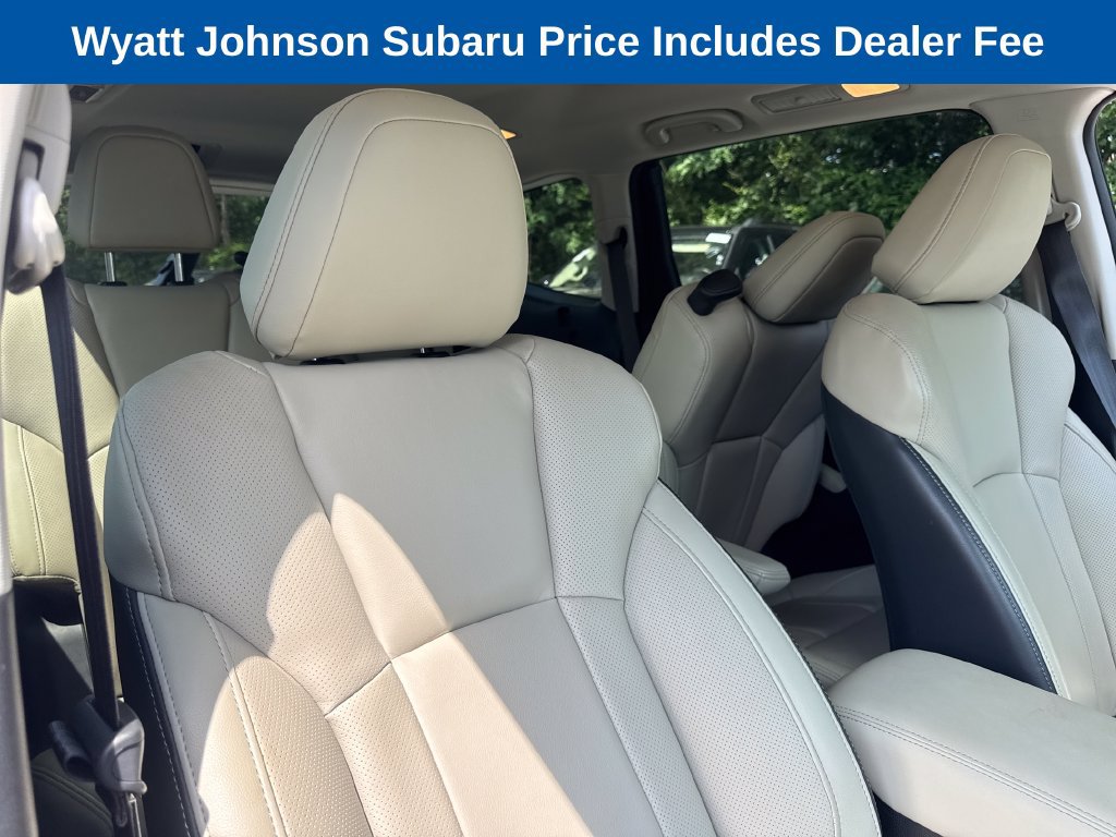 Used 2022 Subaru Ascent Limited AWD/4WD image 29