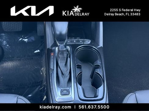 Used 2022 Chevrolet TrailBlazer ACTIV w/ Sun and Liftgate Package AWD/4WD image 28