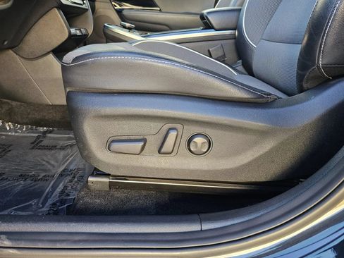 Used 2020 Kia Niro EX FWD image 20